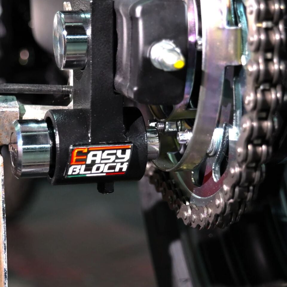 Easyblock YAMAHA R25 (2020-2025)