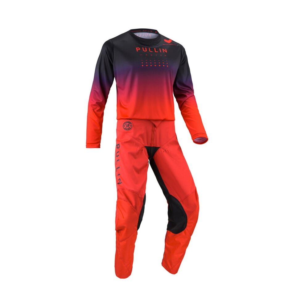 Pull in Master Solid Red Jersey
